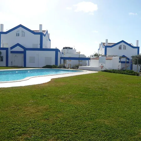 Apartment Perogil Pool